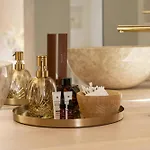 アパート Church Lane Residences