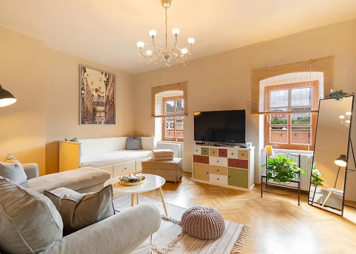 Daire Church Lane Residences *